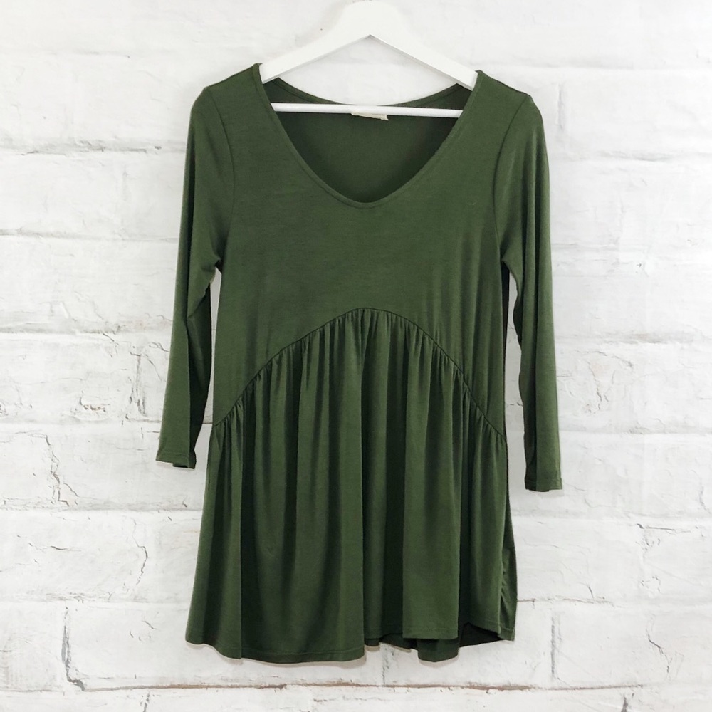 Cute Black Top - Picture 3 of 3